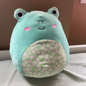 12 inch squishmallow w/ BNT